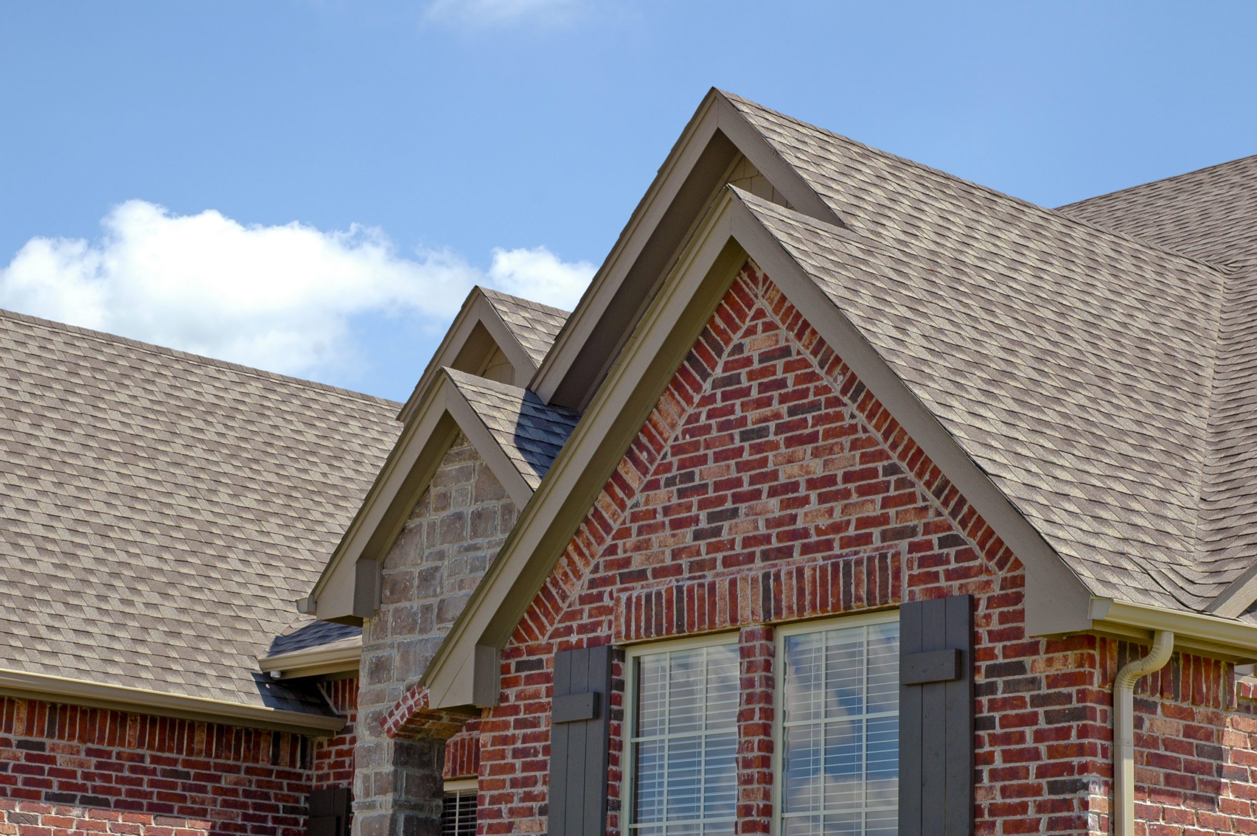 Residential and Commercial Roof Contractors Knoxville